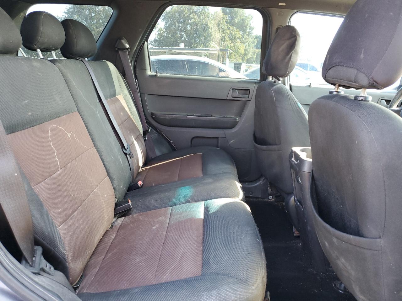2008 Ford Escape VIN 1FMCU03168KA67428 Copart auction photo, side / minor dent/scratches damage thumbnail 12