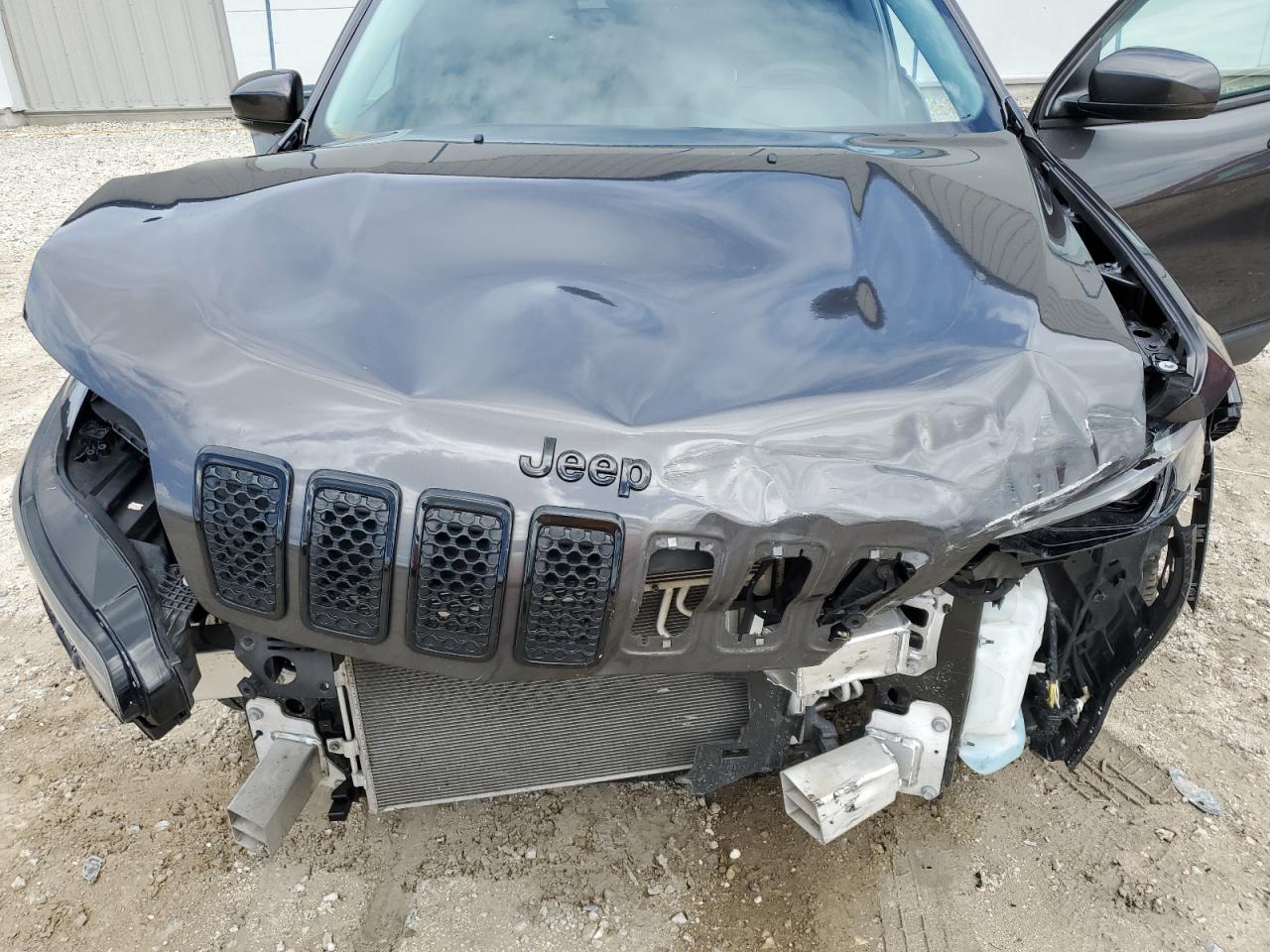 2021 Jeep Grand Cherokee VIN 1C4PJLLB8MD136840 Copart auction photo, front end damage thumbnail 12