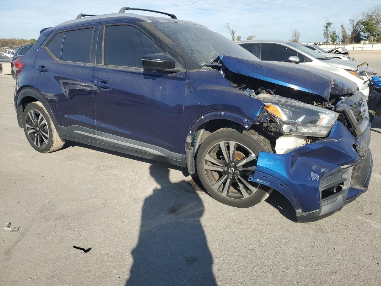 2019 Nissan Kicks VIN 3N1CP5CU9KL481122 Copart auction photo, front end damage thumbnail 4