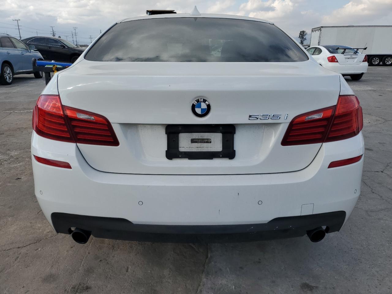 2016 BMW 5er VIN WBA5B1C51GG551775 Copart auction photo, front end damage thumbnail 6