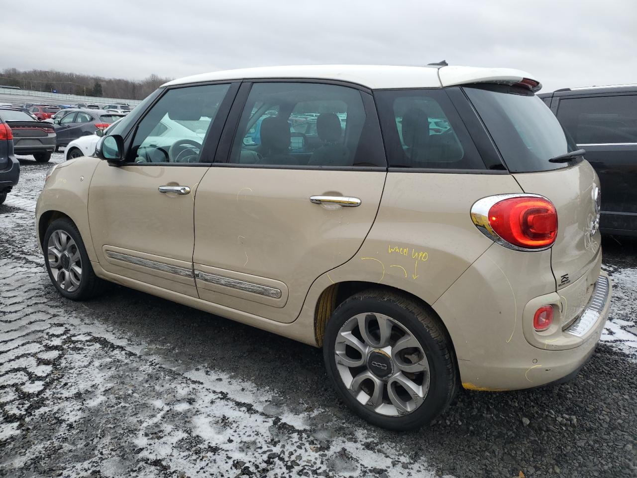 2015 Fiat 500 VIN ZFBCFACH5FZ033778 Copart auction photo, side / minor dent/scratches damage thumbnail 2
