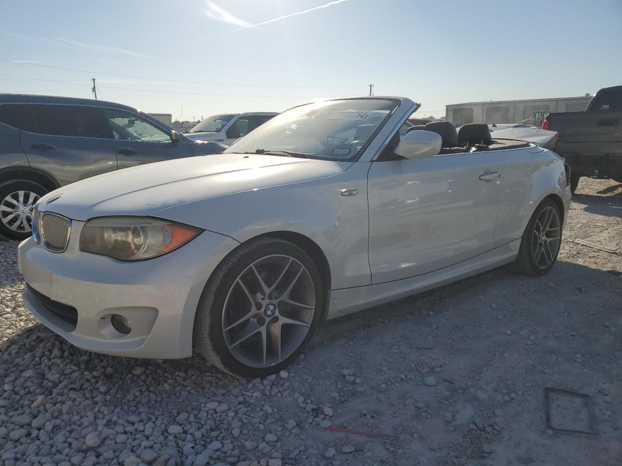 2013 BMW 1er VIN WBAUL7C53DVU09950