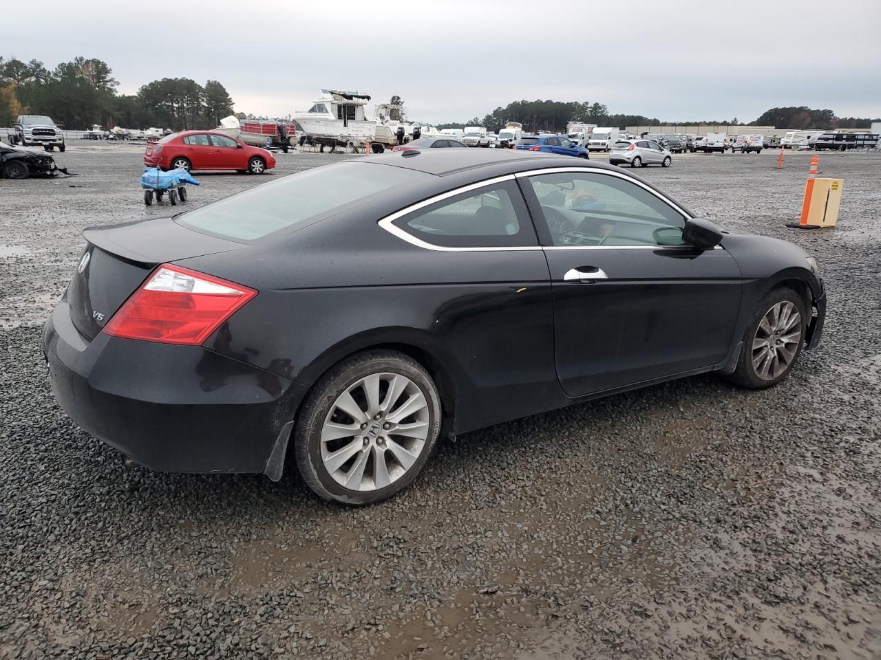 2009 Honda Accord VIN 1HGCS22869A000924 Copart auction photo, all over / partial repair damage thumbnail 3