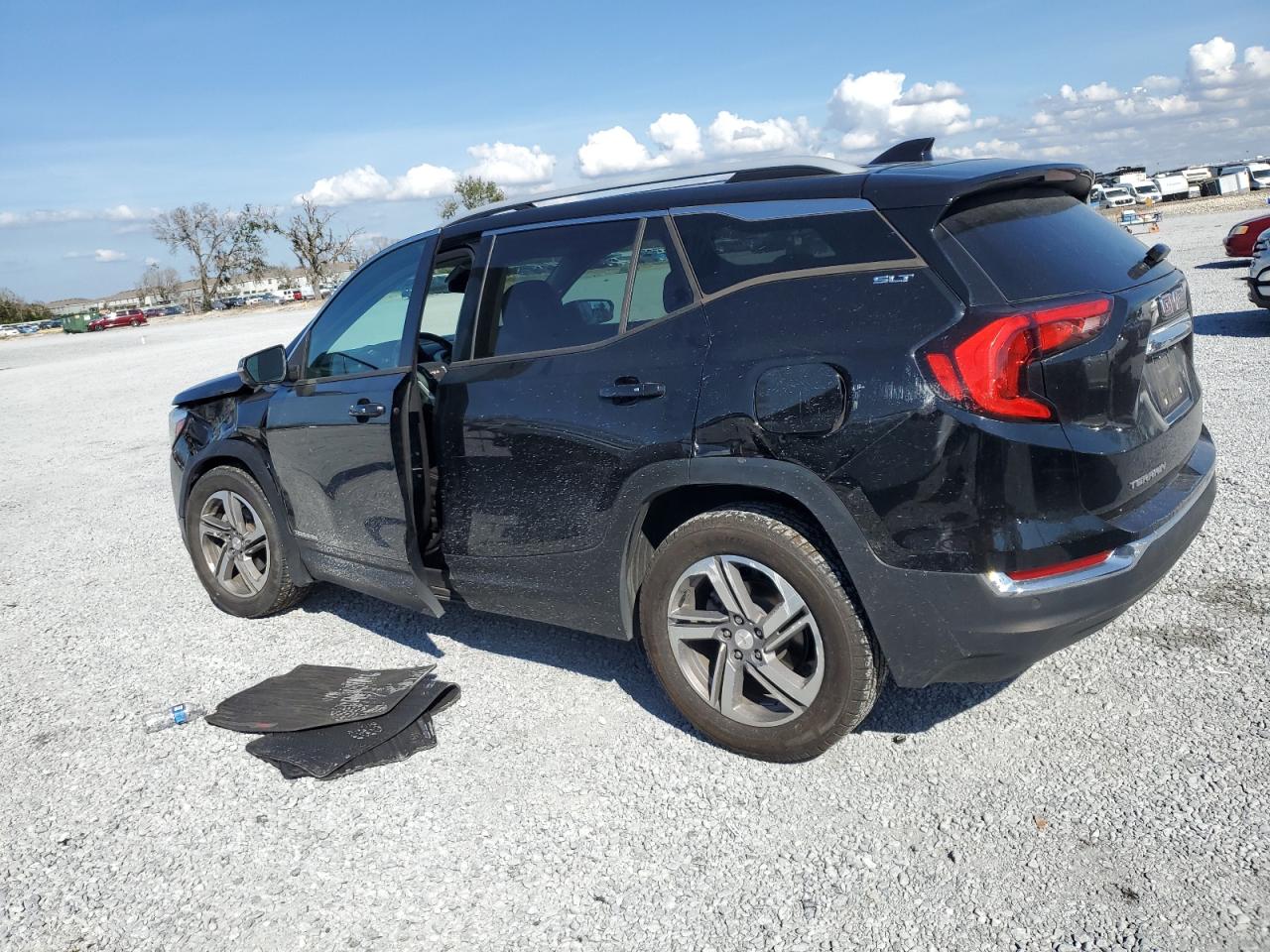2018 GMC Terrain VIN 3GKALPEV0JL320470 Copart auction photo, front end damage thumbnail 2
