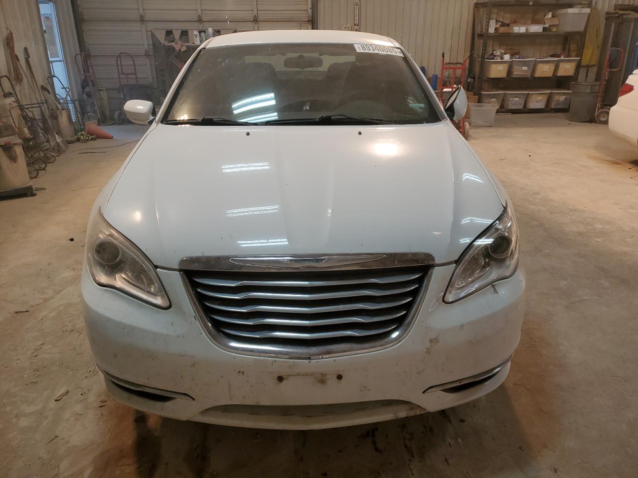 2012 Chrysler 200 VIN 1C3CCBAB6CN152313 Copart auction photo, normal wear / minor dent/scratches damage thumbnail 5