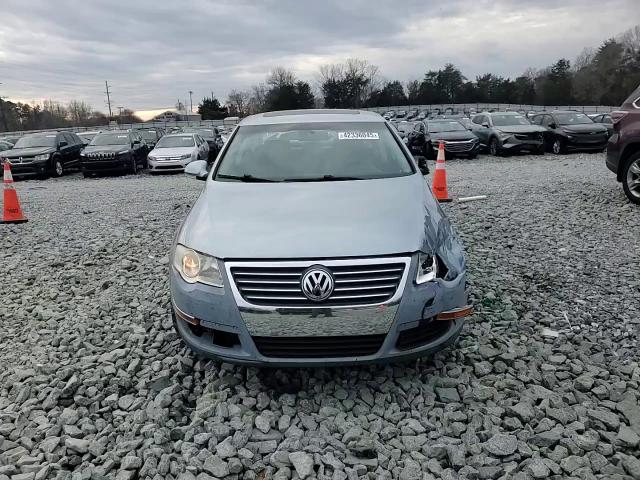2008 Volkswagen Passat VIN WVWAK73C98E072441 Copart auction photo, front end damage thumbnail 10