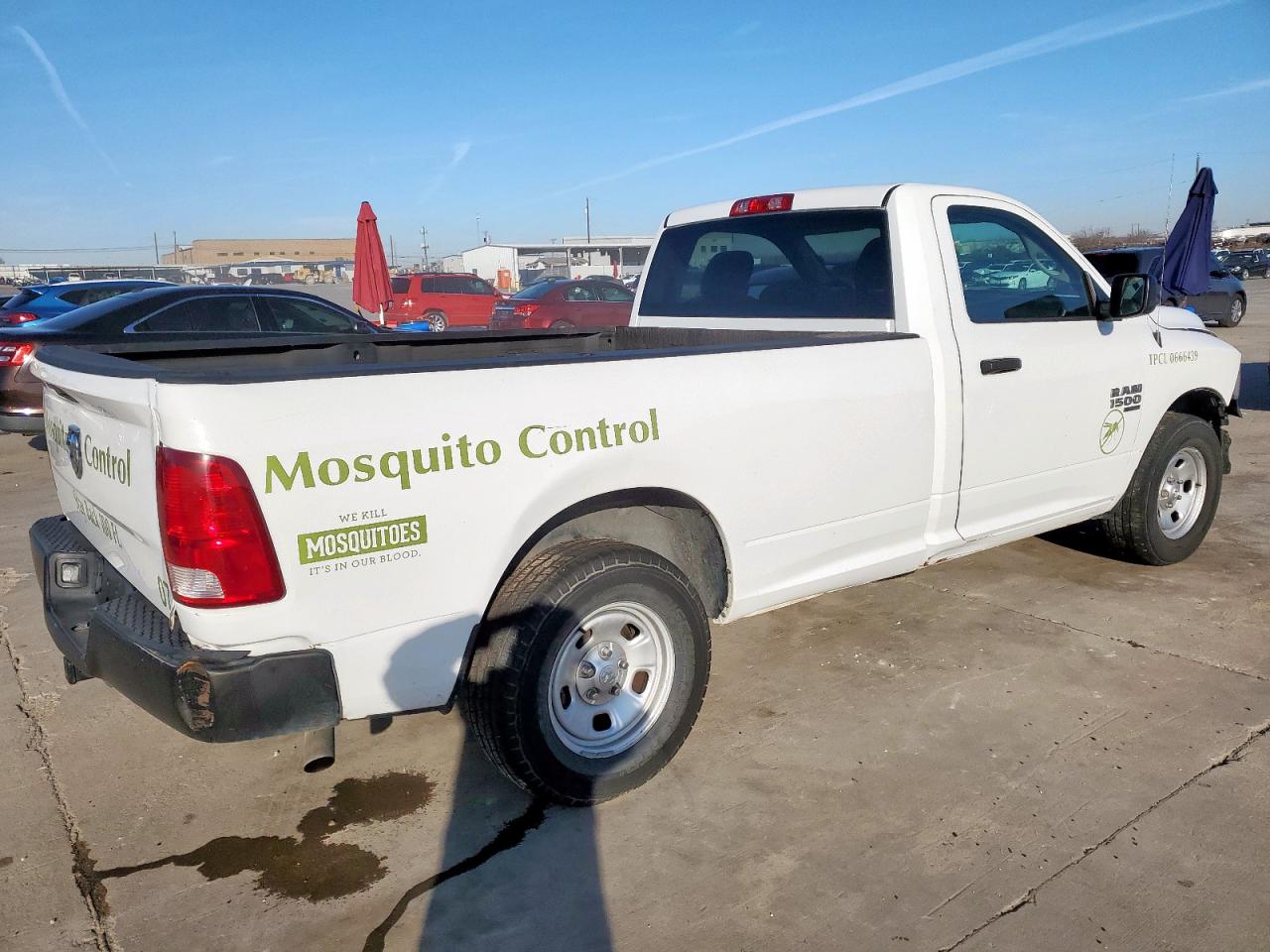 2021 RAM 1500 VIN 3C6JR6DG2MG547574 Copart auction photo, front end damage thumbnail 3