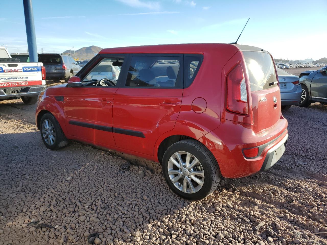 2013 KIA Soul VIN KNDJT2A6XD7578825 Copart auction photo, side / front end damage thumbnail 2