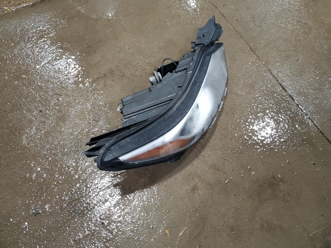2018 Chevrolet Equinox VIN 3GNAXSEV5JS637452 Copart auction photo, rear end / front end damage thumbnail 13