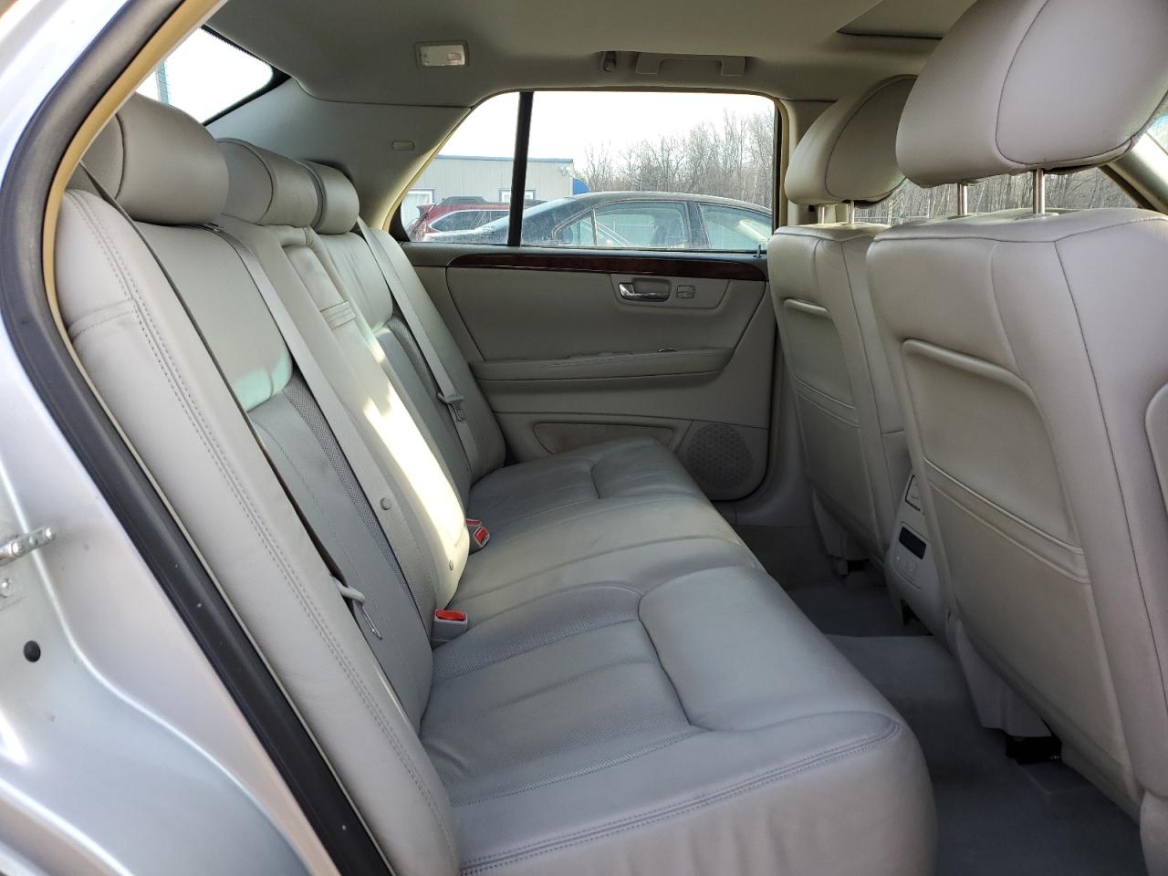 2011 Cadillac DTS VIN 1G6KH5E63BU141039 Copart auction photo, front end / rear end damage thumbnail 10