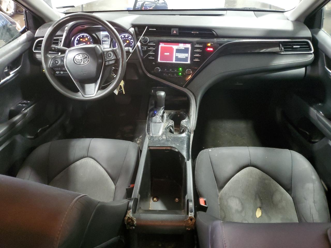 2019 Toyota Camry VIN 4T1B11HK6KU806028 Copart auction photo, side / rear end damage thumbnail 8