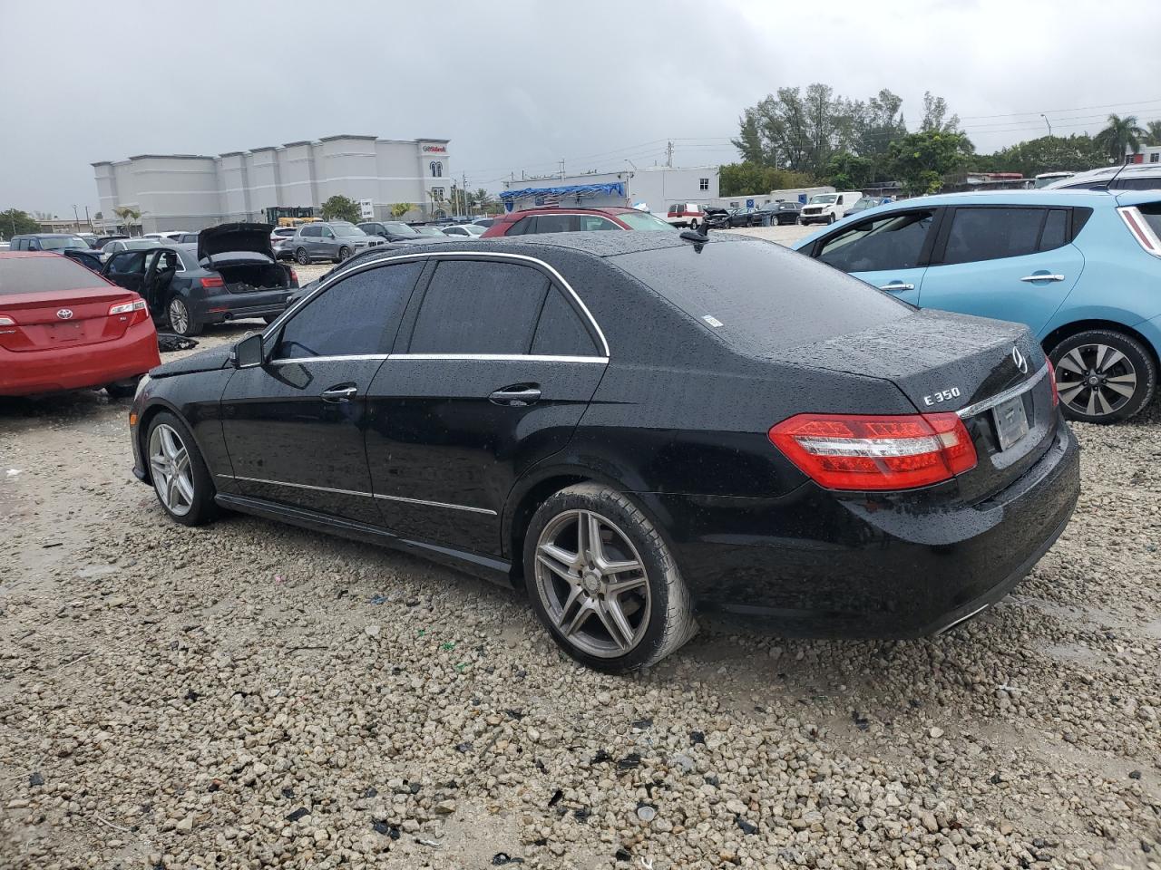 2013 Mercedes-Benz E-klasse VIN WDDHF5KBXDA755627 Copart auction photo, front end damage thumbnail 2