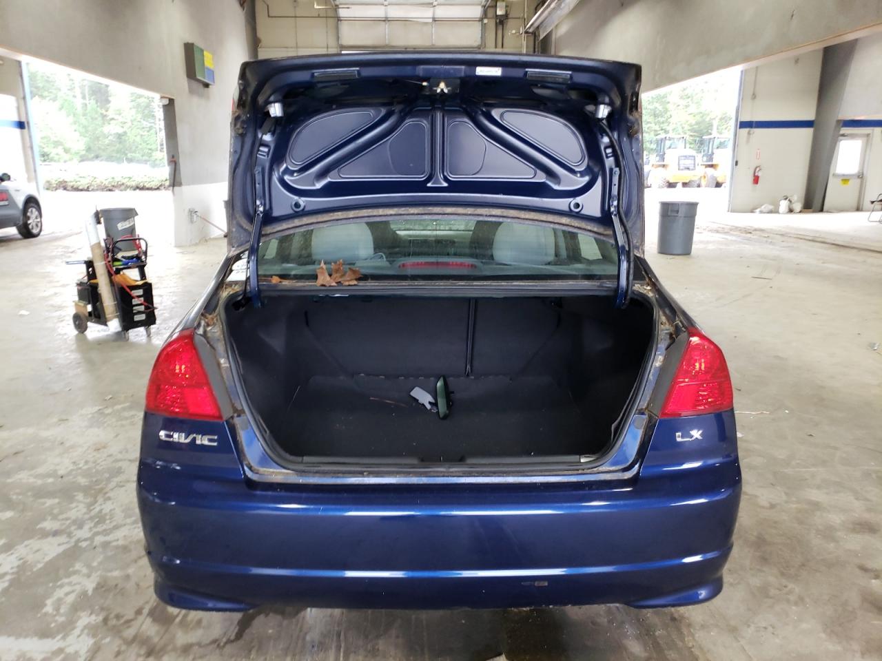 2005 Honda Civic VIN 2HGES16605H527980 Copart auction photo, side damage thumbnail 6