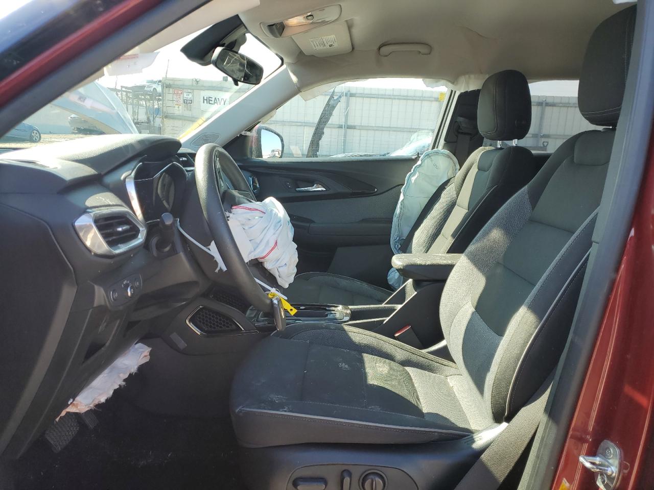 2023 Chevrolet TrailBlazer VIN KL79MPS27PB154364 Copart auction photo, front end damage thumbnail 7