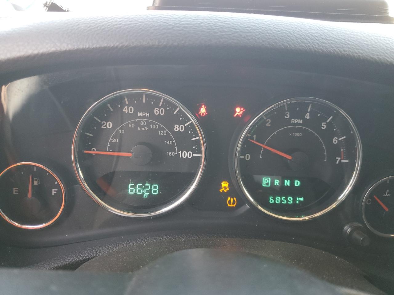 2018 Jeep Wrangler VIN 1C4HJWDG2JL919640 Copart auction photo, front end / frame damage damage thumbnail 9