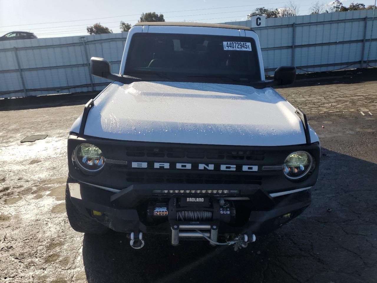 2023 Ford Bronco VIN 1FMDE5DH8PLA85996 Copart auction photo, front end / undercarriage damage thumbnail 5