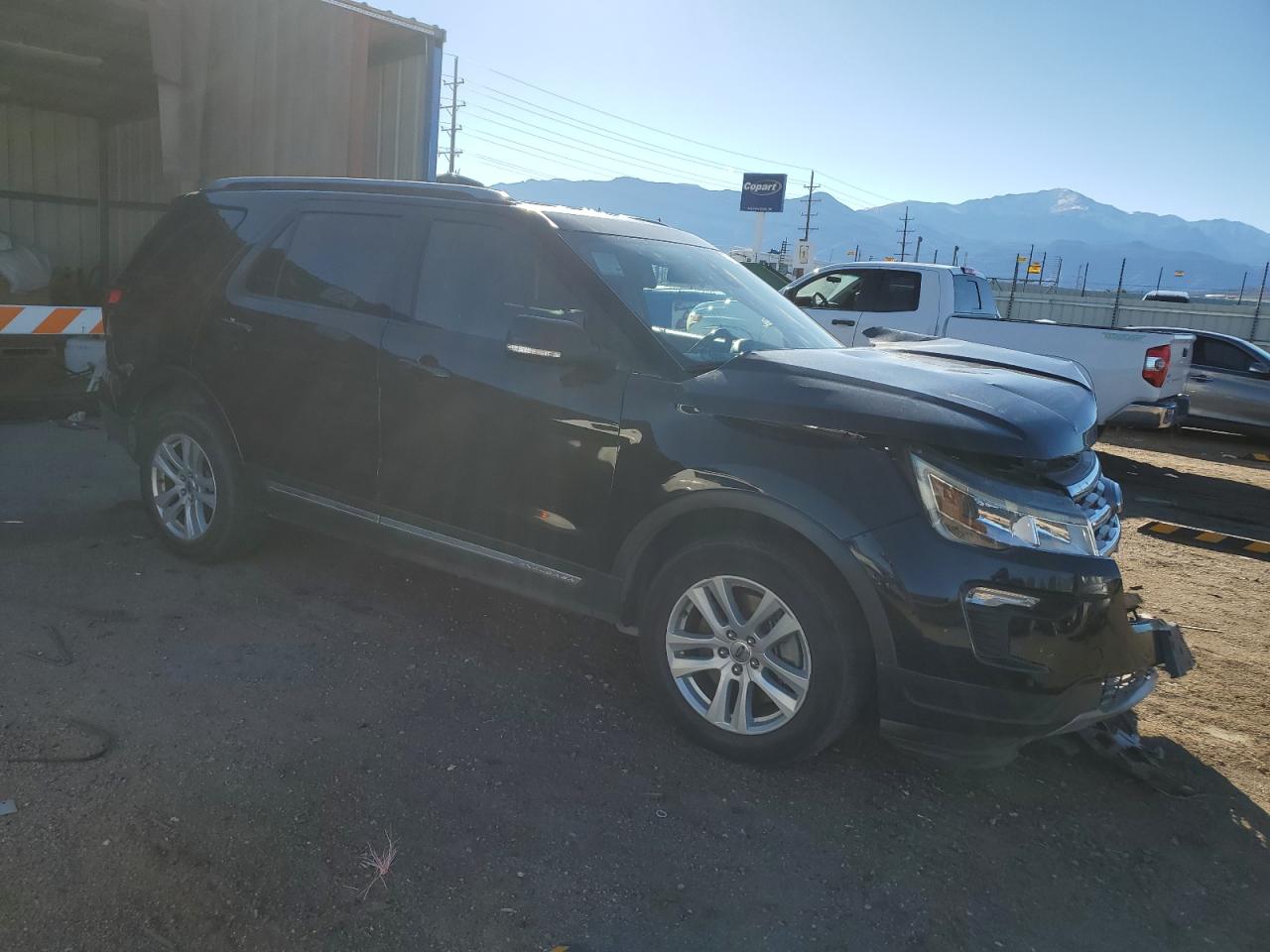2018 Ford Explorer VIN 1FM5K8D86JGB69412 Copart auction photo, front end / mechanical damage thumbnail 4