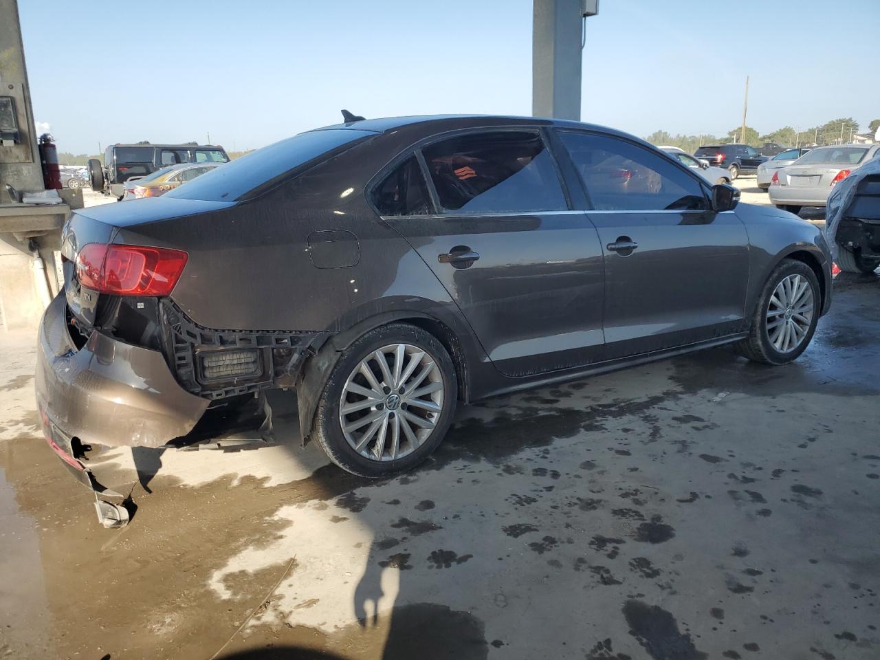 2014 Volkswagen Jetta VIN 3VWLL7AJ5EM438082 Copart auction photo, side / rear end damage thumbnail 3