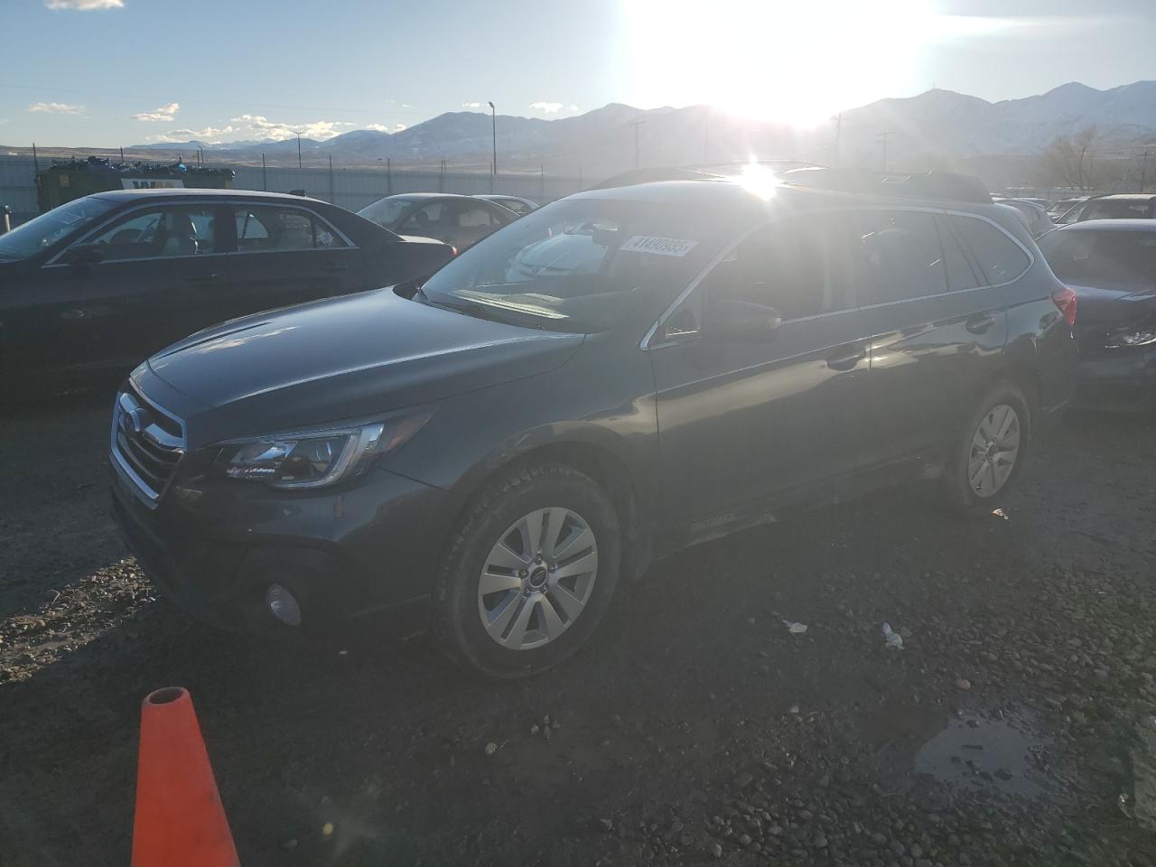 2018 Subaru Outback VIN 4S4BSACC9J3372009