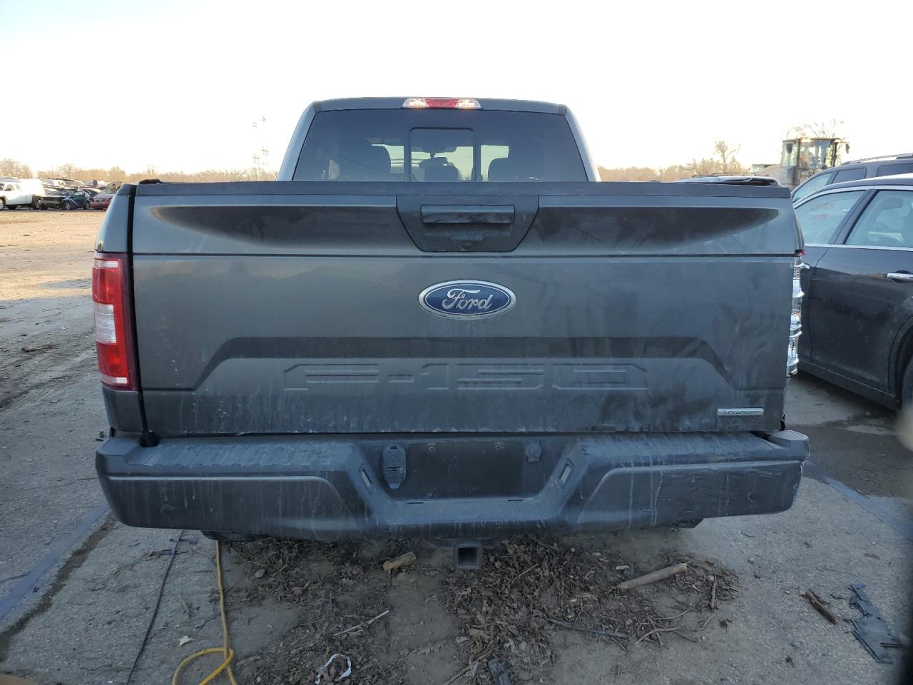 2018 Ford F-150 VIN 1FTEX1EP2JFB11340 Copart auction photo, front end / rear end damage thumbnail 6