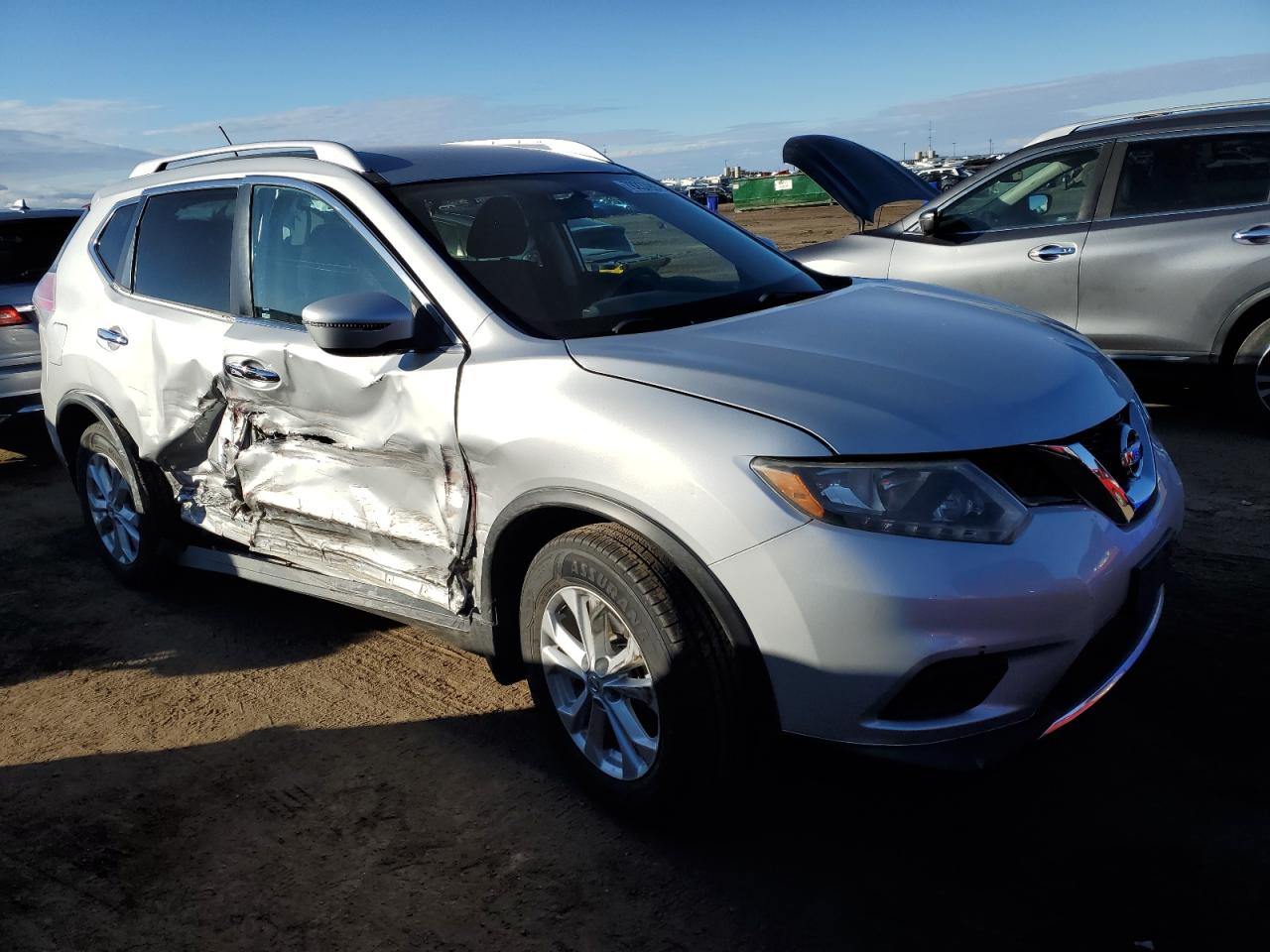 2016 Nissan Rogue VIN KNMAT2MV0GP683011 Copart auction photo, side damage thumbnail 4