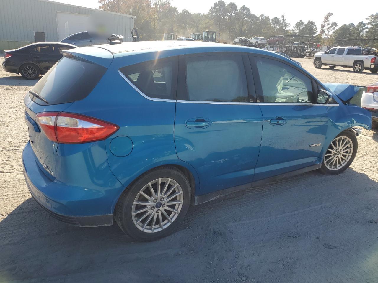 2013 Ford C-MAX VIN 1FADP5BU9DL501621 Copart auction photo, front end / minor dent/scratches damage thumbnail 3