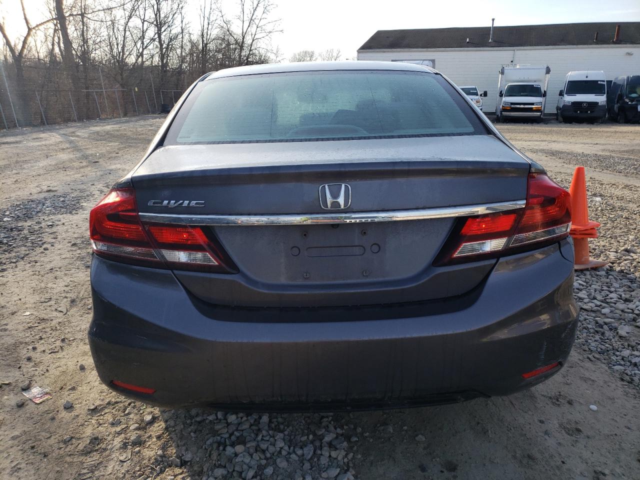 2015 Honda Civic VIN 19XFB2F55FE295907 Copart auction photo, front end / rear end damage thumbnail 6