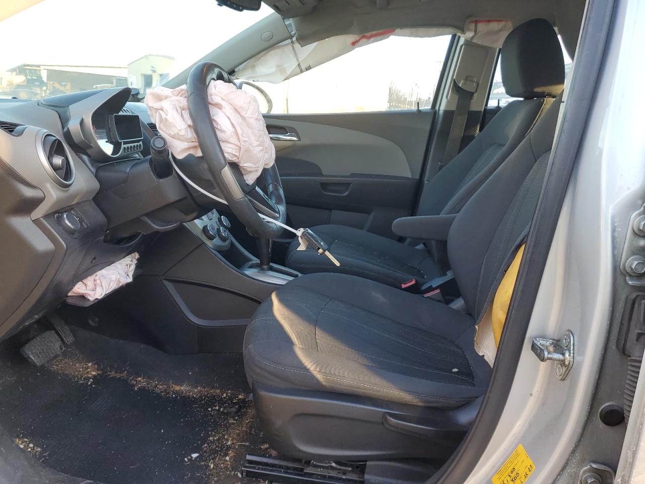 2016 Chevrolet Sonic VIN 1G1JC5SH5G4153660 Copart auction photo, front end / minor dent/scratches damage thumbnail 7