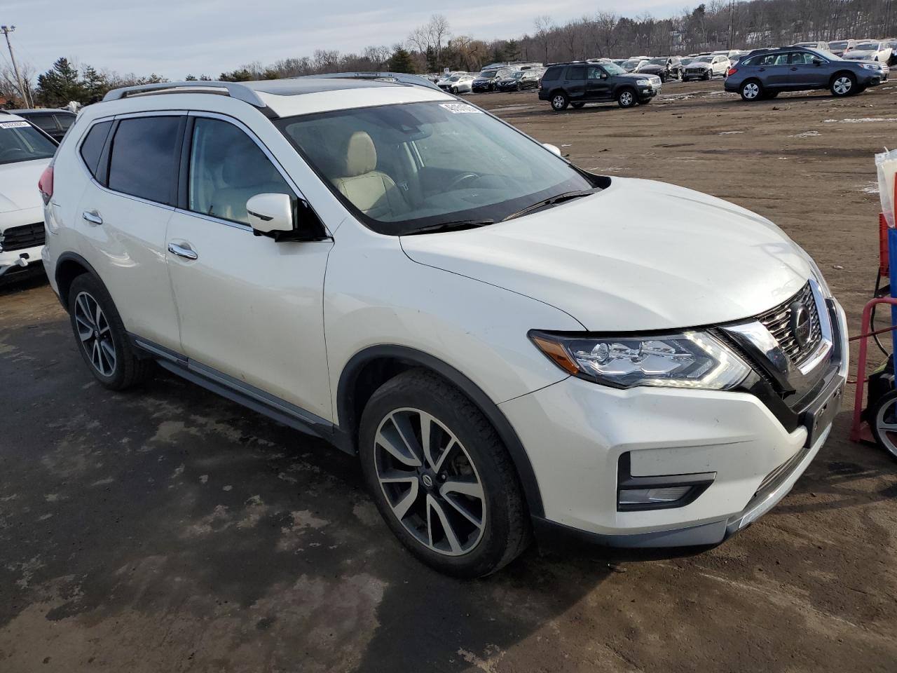 2020 Nissan Rogue VIN 5N1AT2MV1LC747263 Copart auction photo, front end damage thumbnail 4