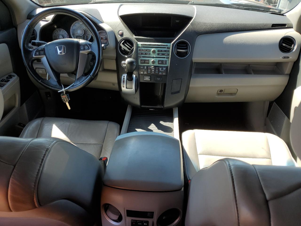 2011 Honda Pilot VIN 5FNYF4H63BB105914 Copart auction photo, front end / side damage thumbnail 8