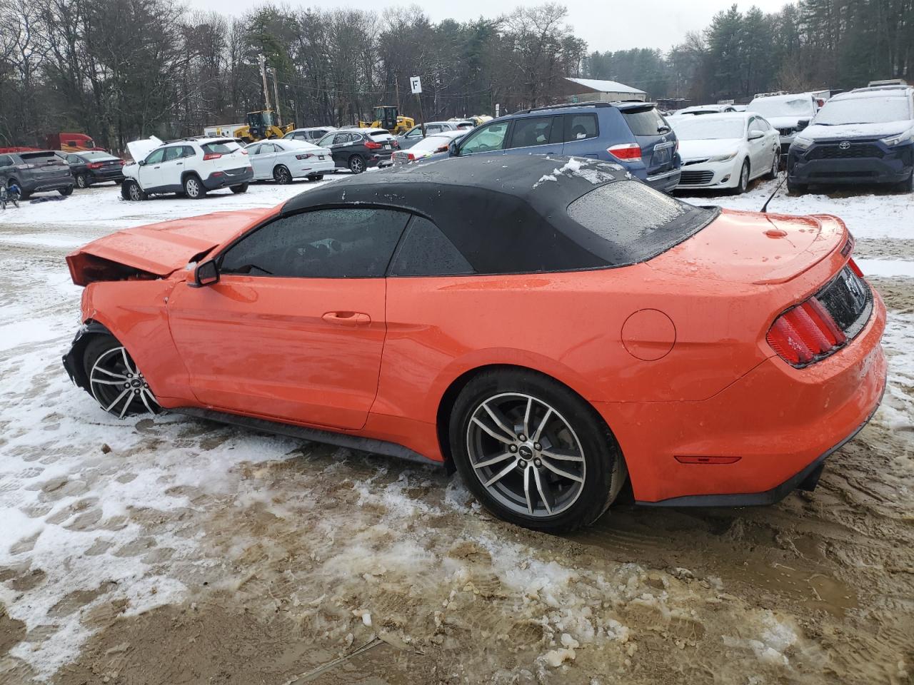 2015 Ford Mustang VIN 1FATP8UH7F5377286 Copart auction photo, front end damage thumbnail 2