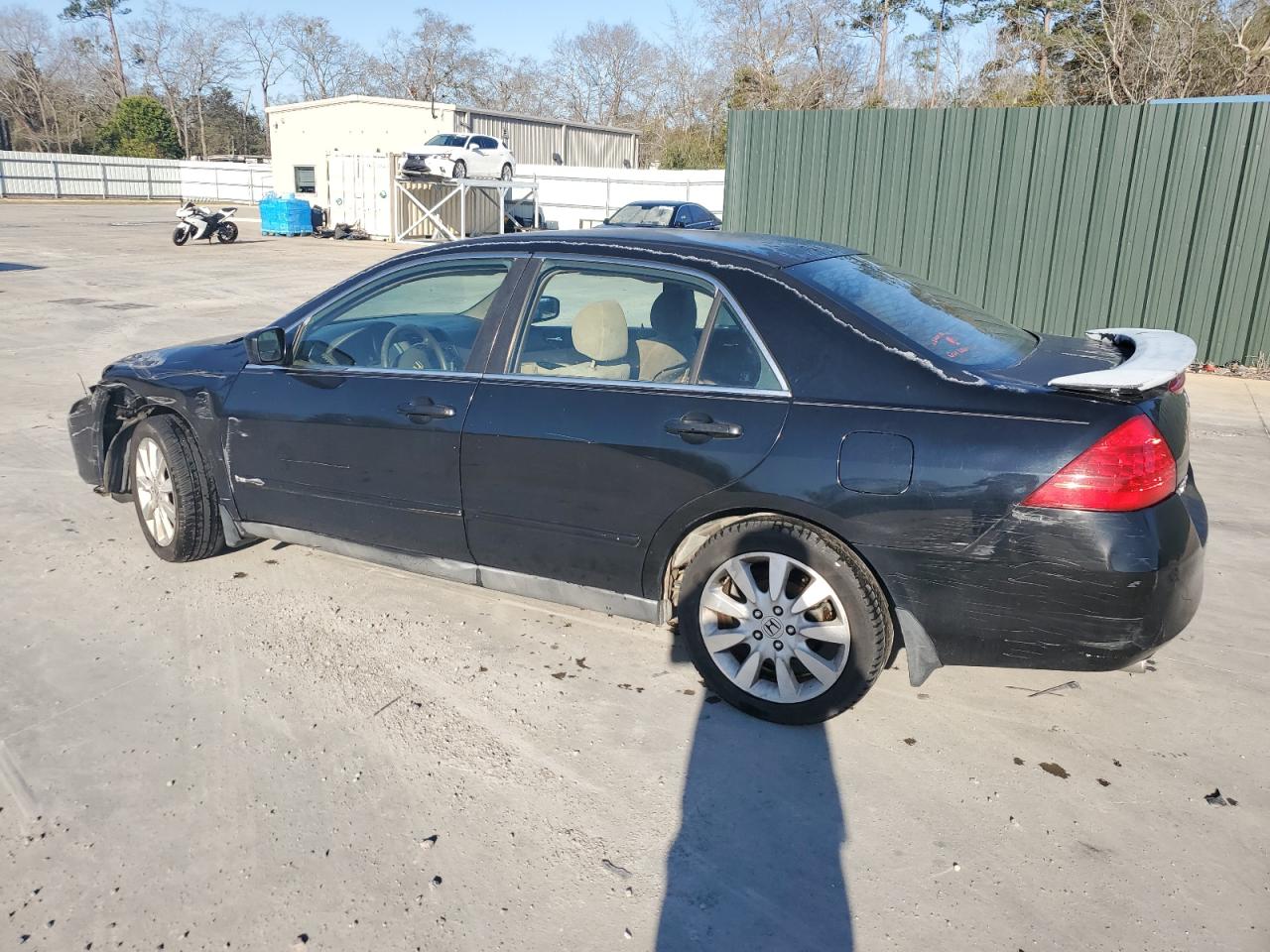 2007 Honda Accord VIN 1HGCM66427A058972 Copart auction photo, front end / minor dent/scratches damage thumbnail 2