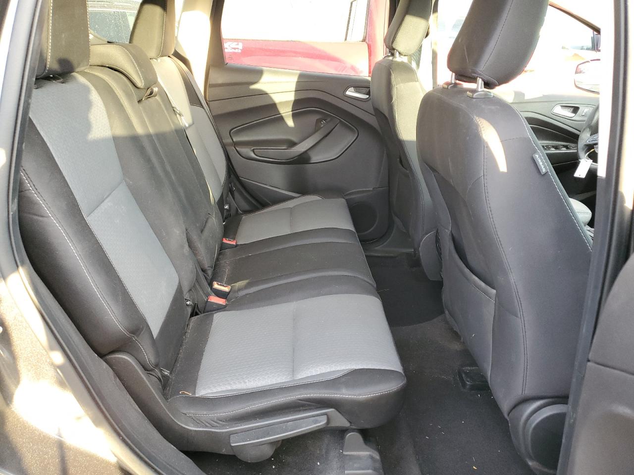 2019 Ford Escape VIN 1FMCU9GD3KUA55063 Copart auction photo, front end / side damage thumbnail 12