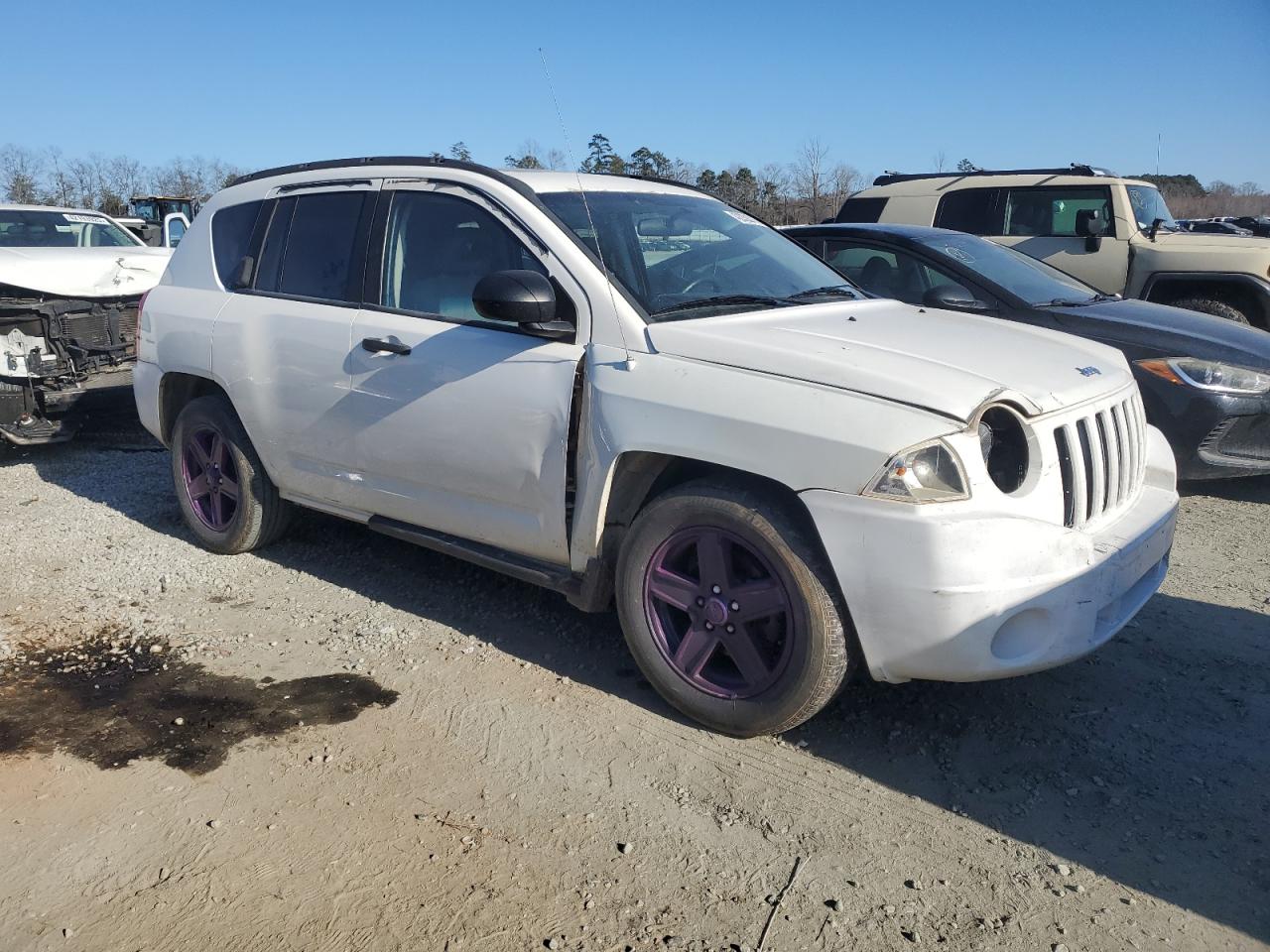2007 Jeep Compass VIN 1J8FT47W47D180906 Copart auction photo, all over damage thumbnail 4