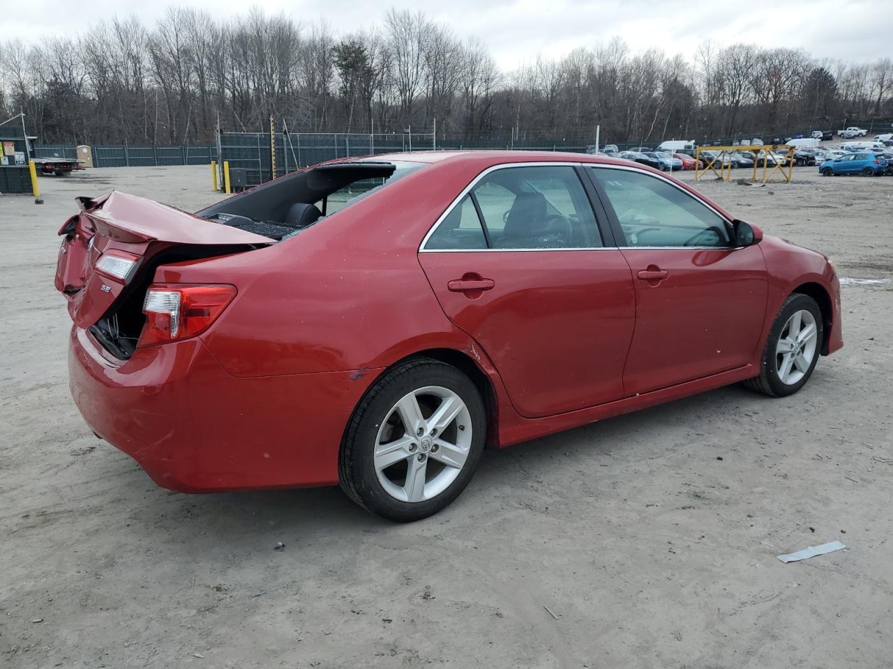 2014 Toyota Camry VIN 4T1BF1FK1EU828799 Copart auction photo, rear end damage thumbnail 3