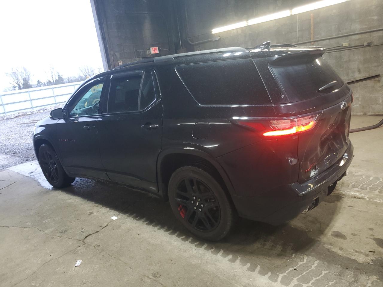 2018 Chevrolet Traverse VIN 1GNEVJKW3JJ272902 Copart auction photo, all over damage thumbnail 2