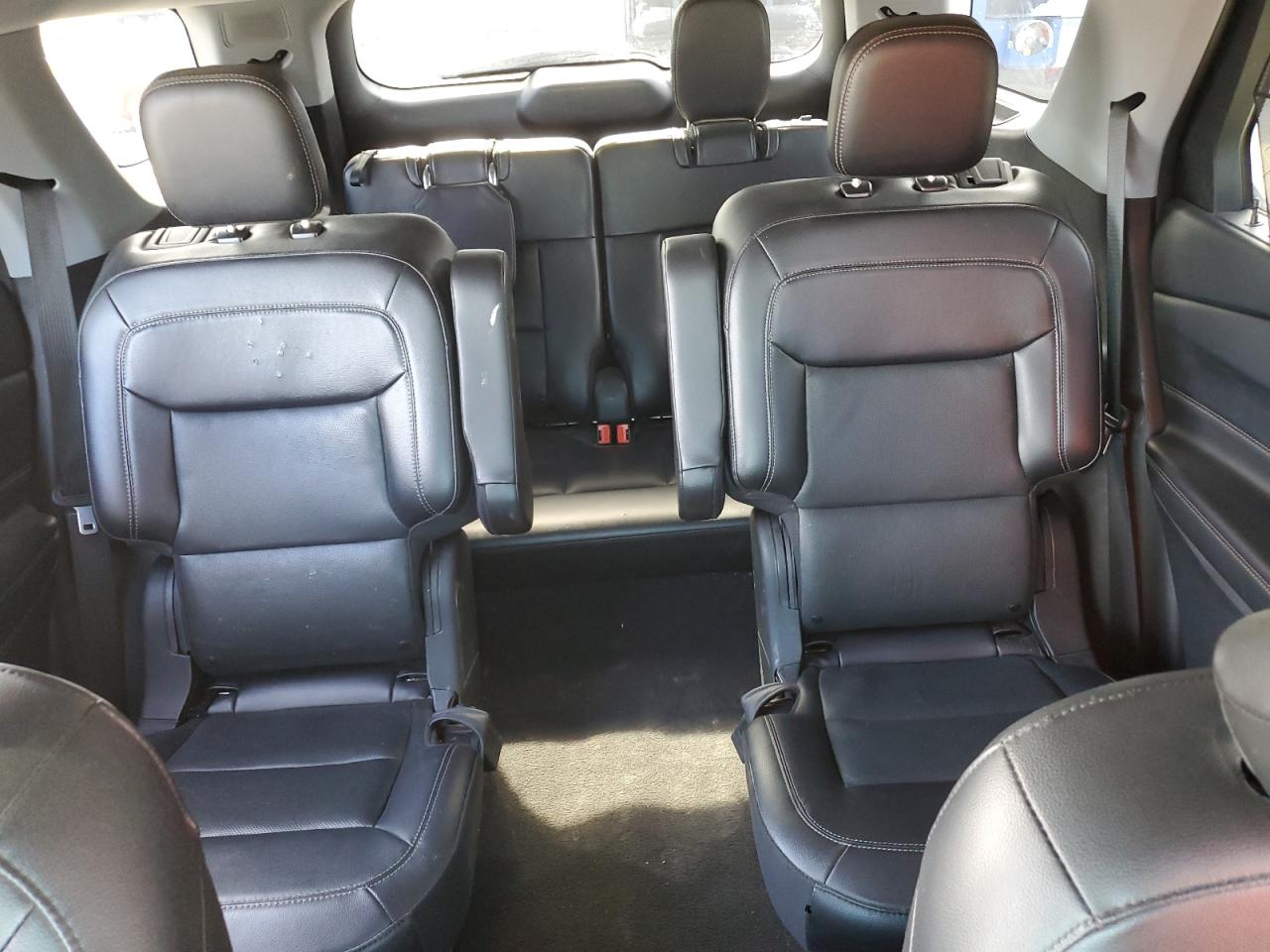2022 Ford Explorer VIN 1FMSK7FH2NGA62728 Copart auction photo, side damage thumbnail 10