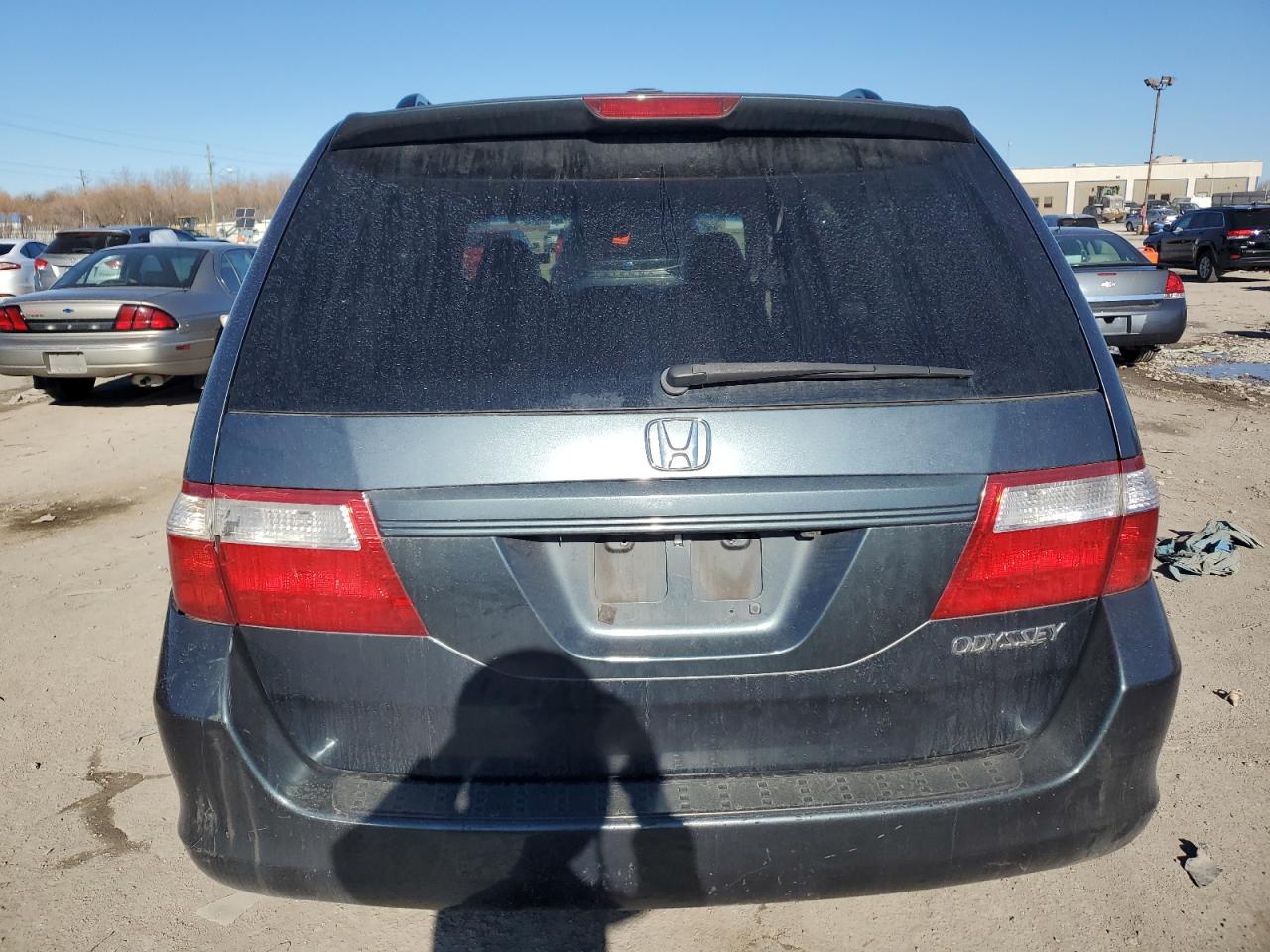 2005 Honda Odyssey VIN 5FNRL38765B115647 Copart auction photo, side / minor dent/scratches damage thumbnail 10