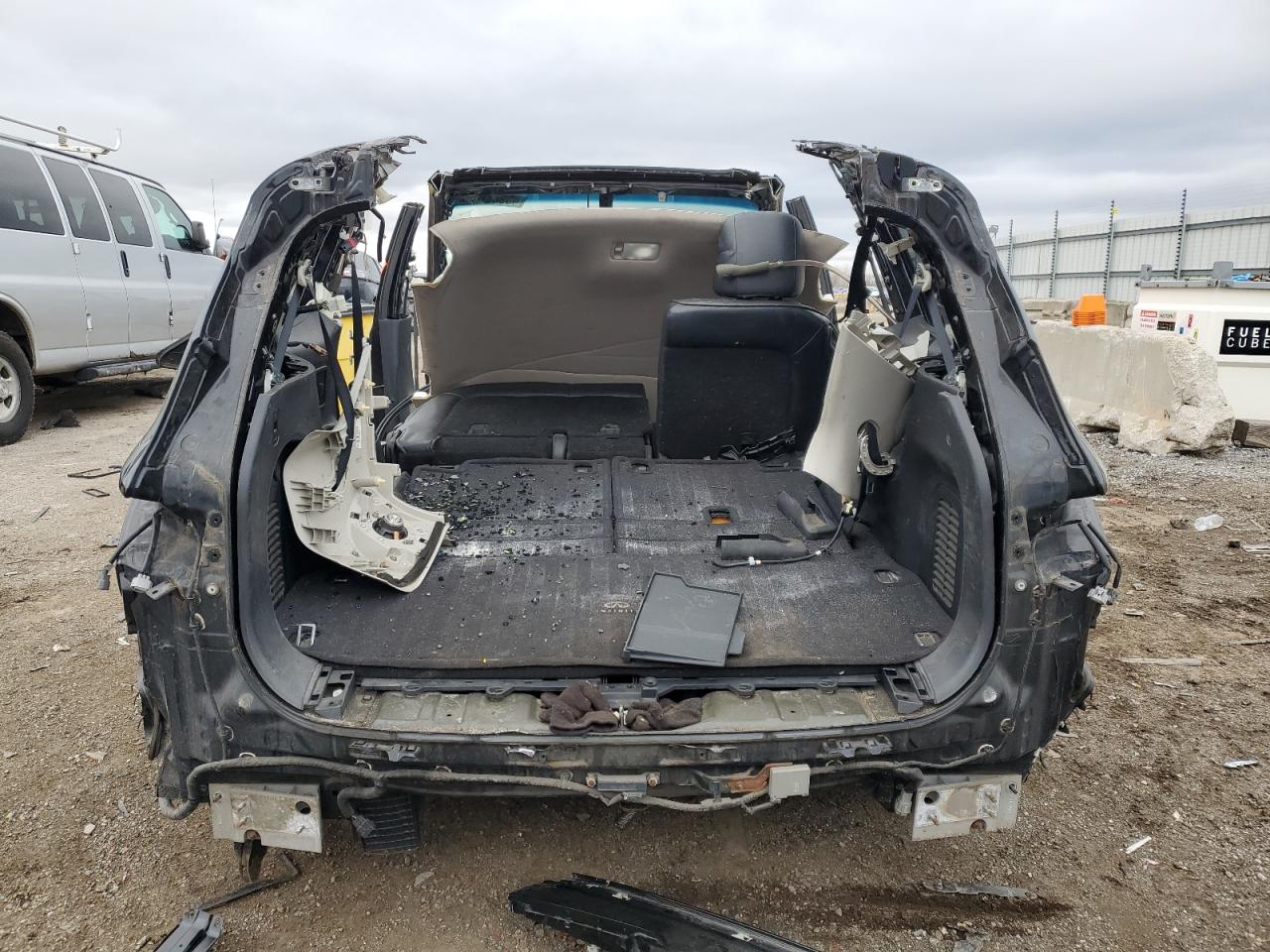 2013 Infiniti JX VIN 5N1AL0MM8DC319607 Copart auction photo, vandalism / stripped damage thumbnail 6
