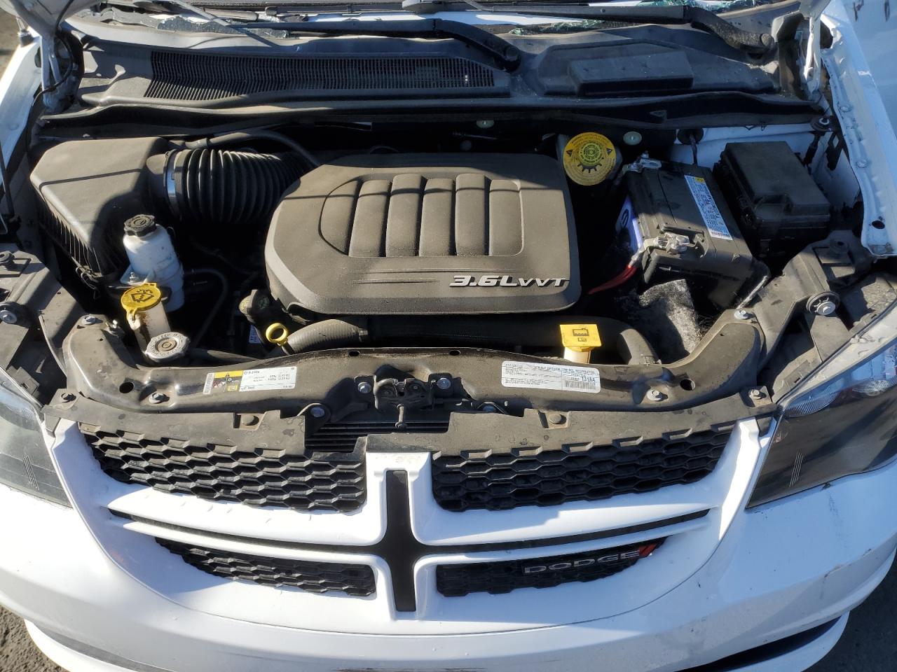 2018 Dodge Caravan VIN 2C4RDGEG8JR219922 Copart auction photo, all over damage thumbnail 12