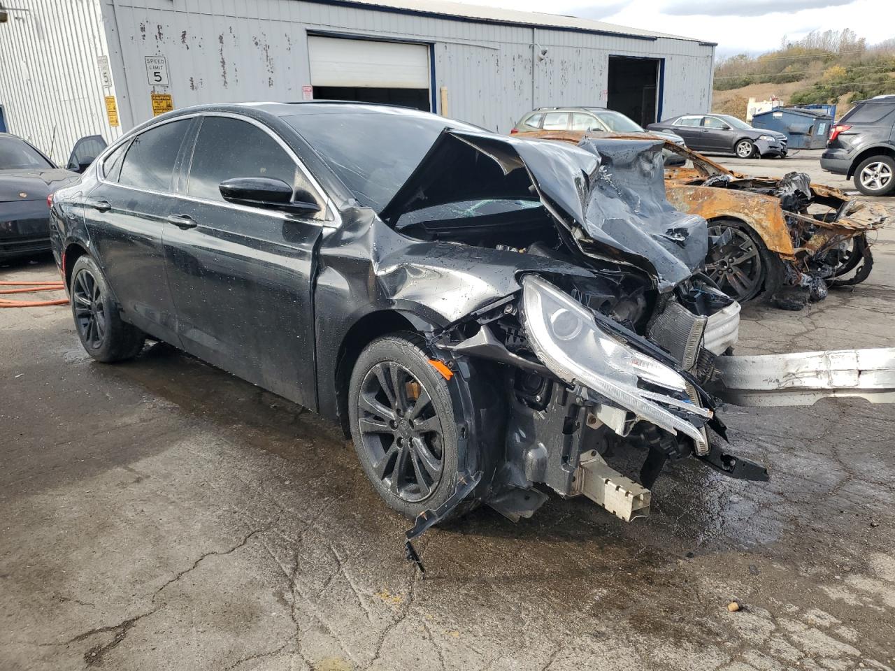 2015 Chrysler 200 VIN 1C3CCCAB9FN563862 Copart auction photo, all over damage thumbnail 4