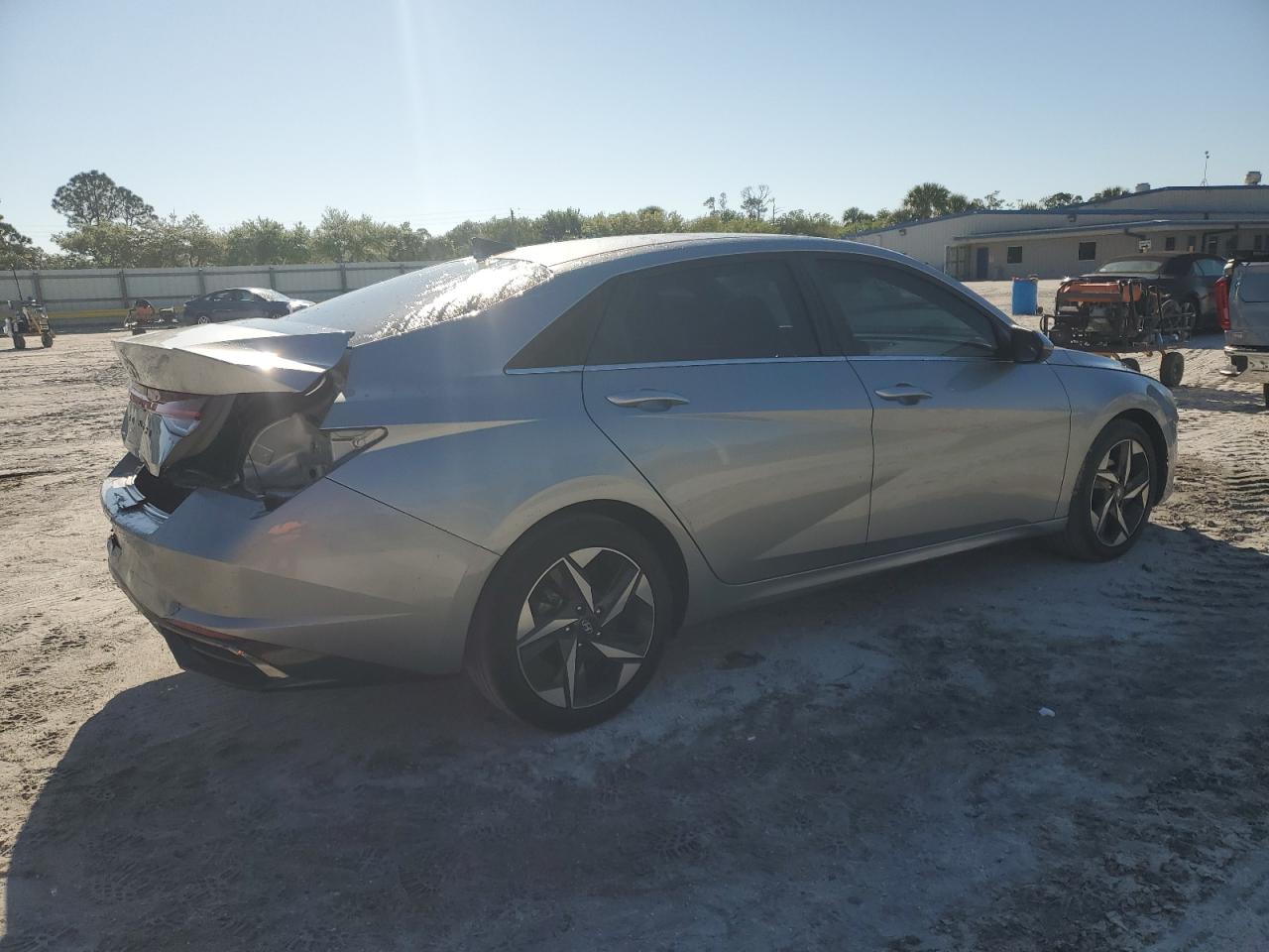 2022 Hyundai Elantra VIN 5NPLN4AG8NH067652 Copart auction photo, rear end / minor dent/scratches damage thumbnail 3