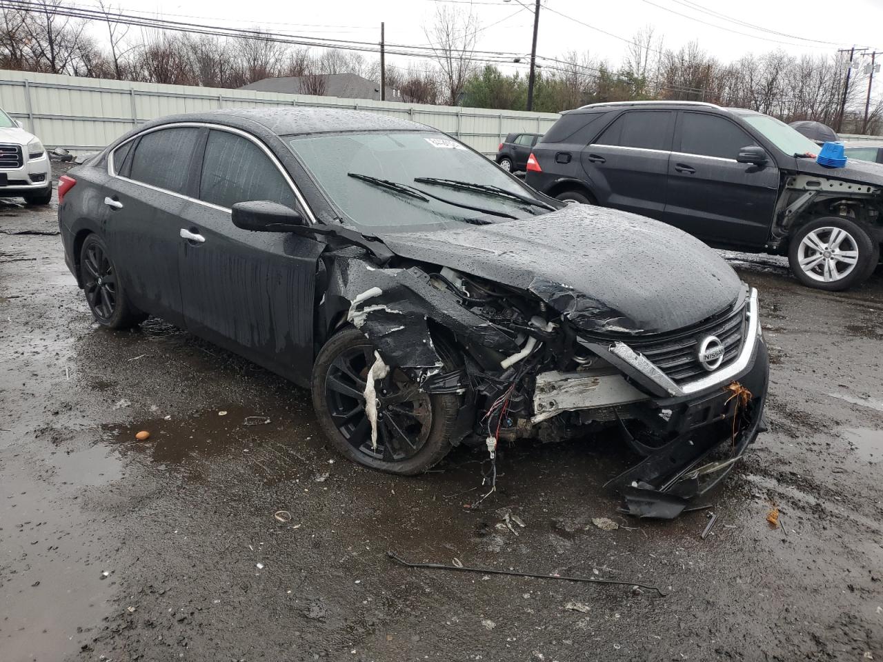 2017 Nissan Altima VIN 1N4AL3AP3HC262068 Copart auction photo, front end damage thumbnail 4