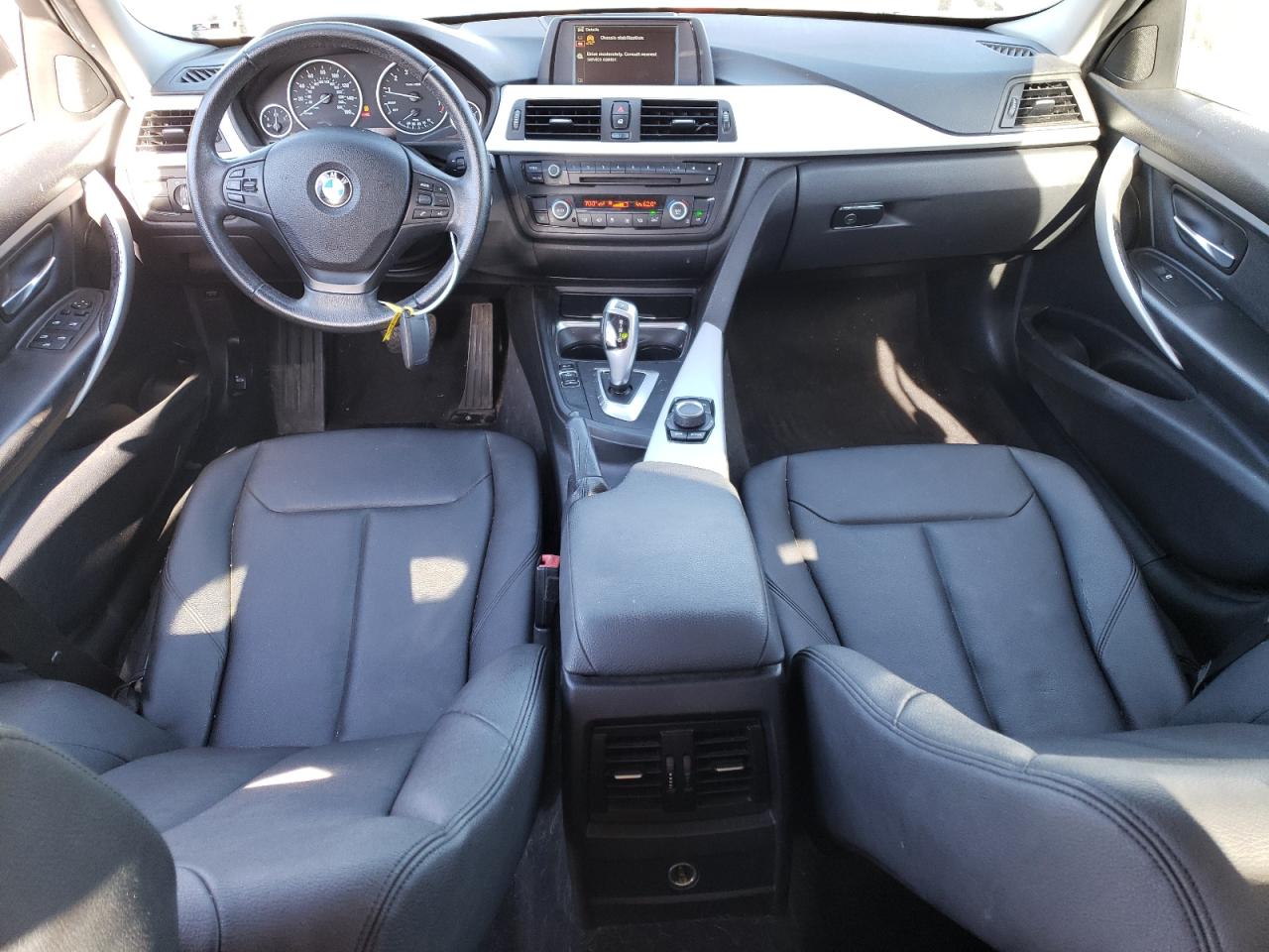 2013 BMW 3er VIN WBA3C1C52DF440626 Copart auction photo, front end / rear end damage thumbnail 8