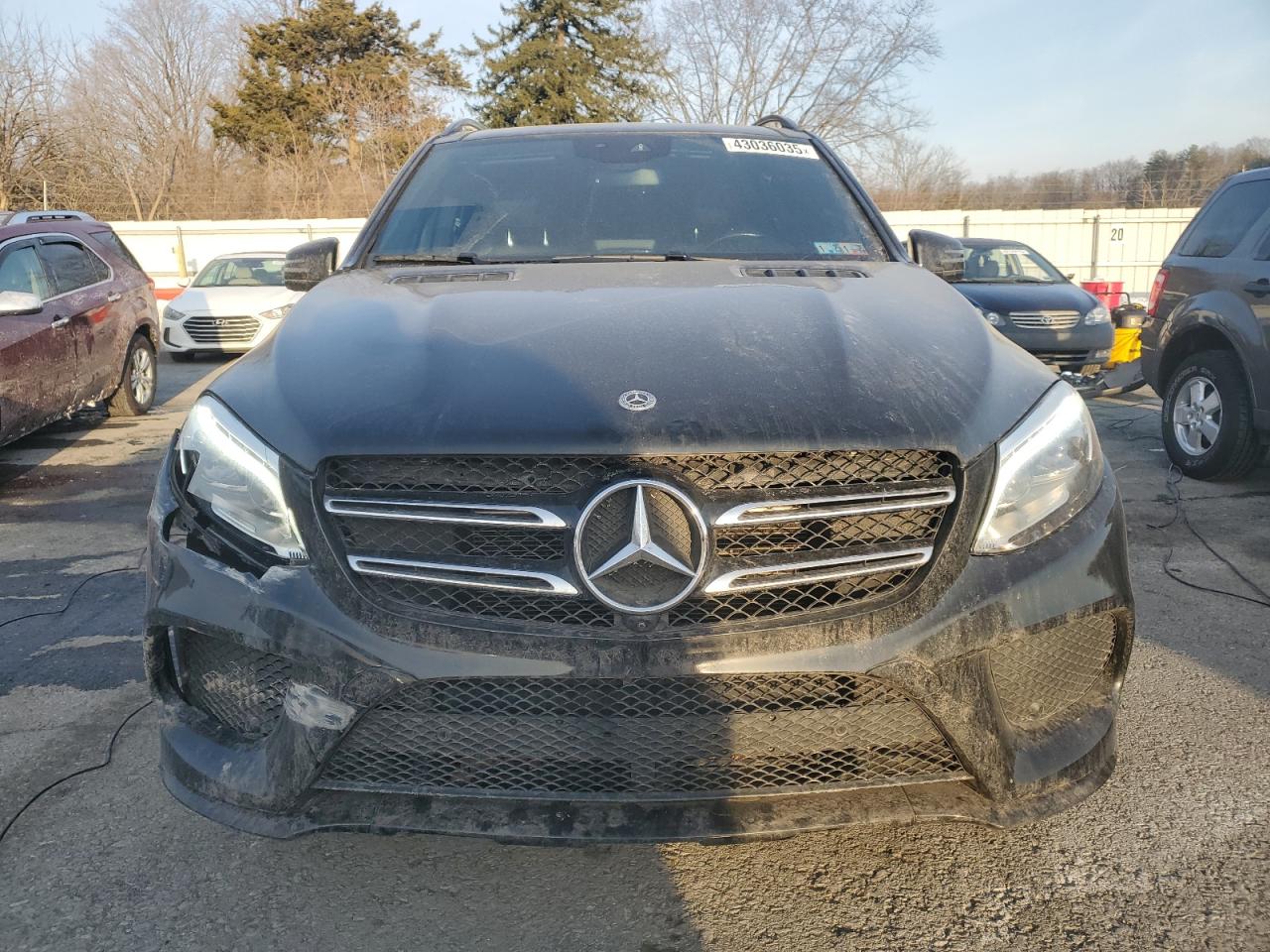2018 Mercedes-Benz GLE VIN 4JGDA5HB7JB170004 Copart auction photo, front end / rear end damage thumbnail 5