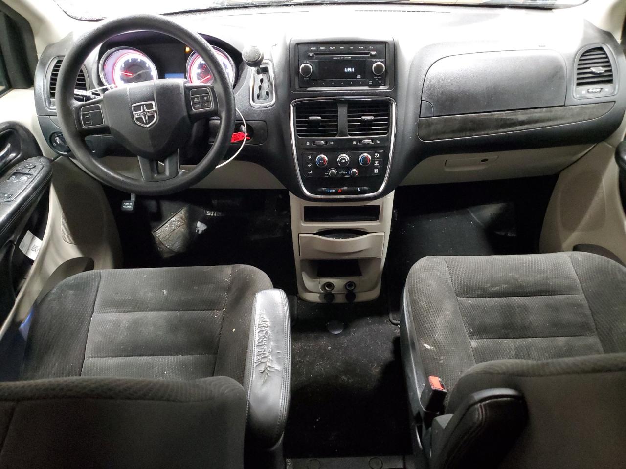 2017 Dodge Caravan VIN 2C4RDGBG2HR732792 Copart auction photo, side / front end damage thumbnail 8