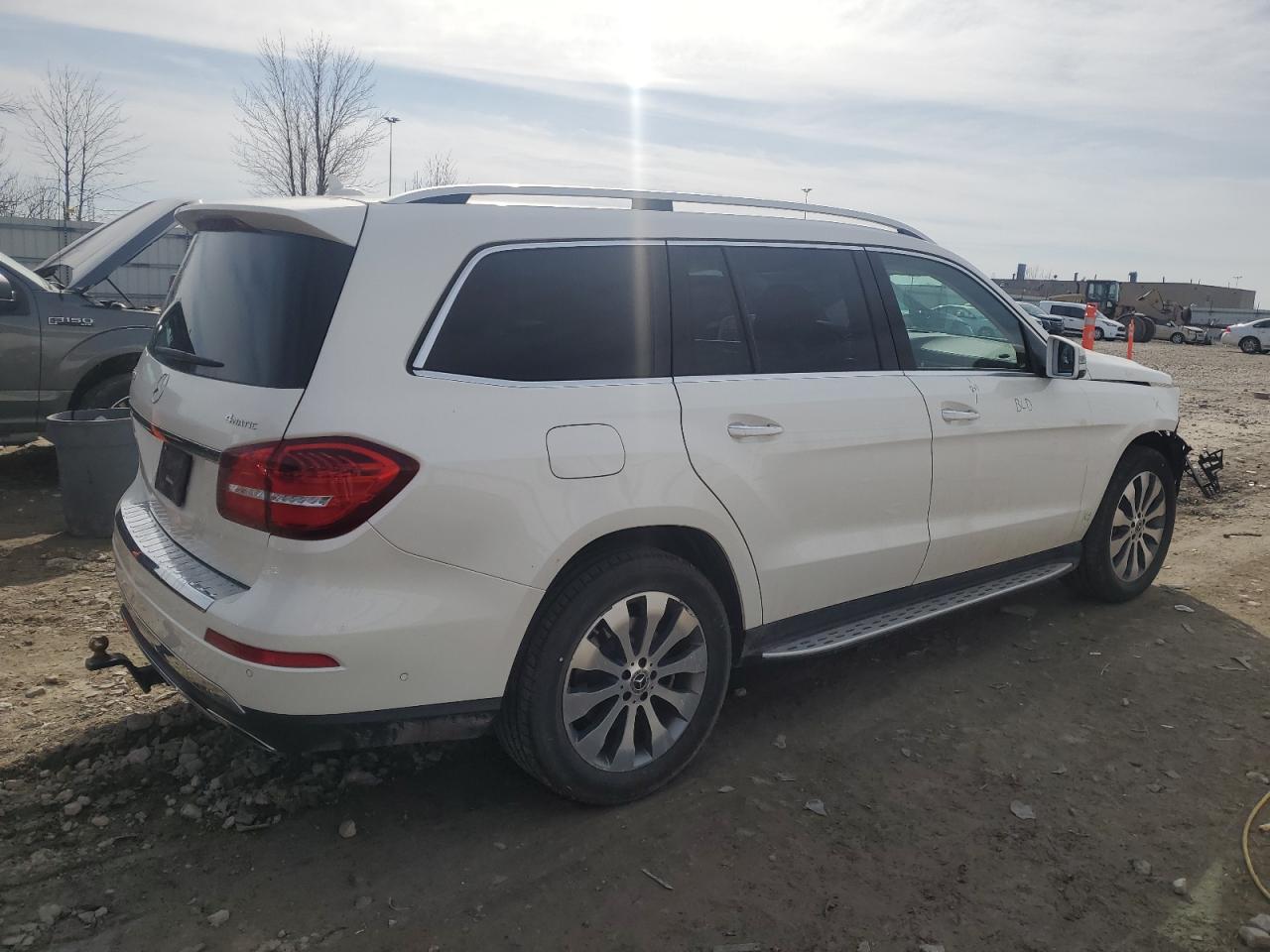 2019 Mercedes-Benz GLS-klasse VIN 4JGDF6EE9KB225883 Copart auction photo, front end / minor dent/scratches damage thumbnail 3