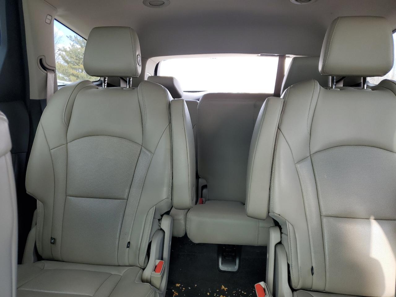 2018 Buick Enclave VIN 5GAEVBKW9JJ176739 Copart auction photo, rear end / minor dent/scratches damage thumbnail 10