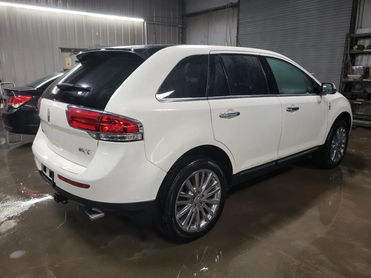 2013 Lincoln MKX VIN 2LMDJ6JK5DBL60547 Copart auction photo, front end damage thumbnail 3