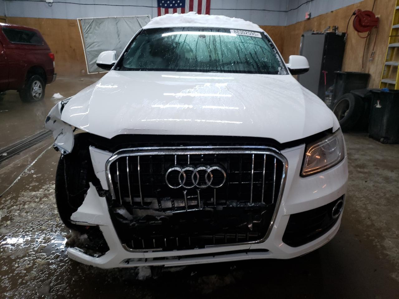 2016 Audi Q5 VIN WA1L2AFP5GA060355 Copart auction photo, front end / minor dent/scratches damage thumbnail 5